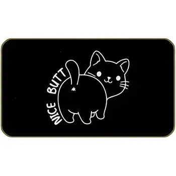 חתול חמוד המתאר סופג מחצלת דלת，קריקטורה מצחיקה חתול שטיח שטיח הביתה הבית קדמי פנימי בתוך חיצוני מחוץ בכניסה.